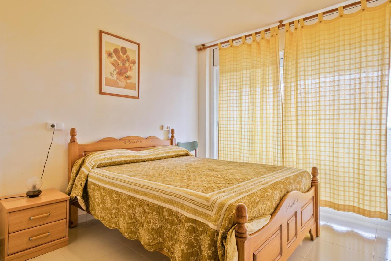 Rentalmar Almendro Miami Playa Exterior photo